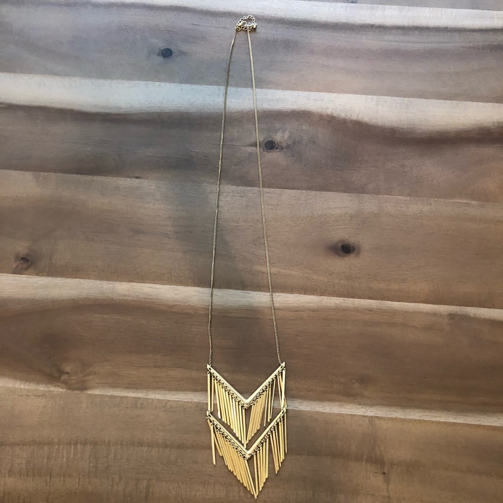 GOLD ADJUSTABLE NECKLACE